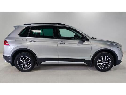 Volkswagen Tiguan, 2019&nbsp;г., 100&nbsp;735&nbsp;км