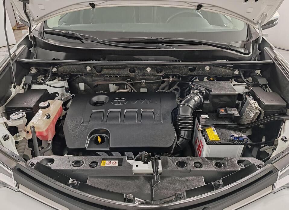 Toyota RAV4, IV (CA40) Рестайлинг 2.0 CVT (146 л.с.)