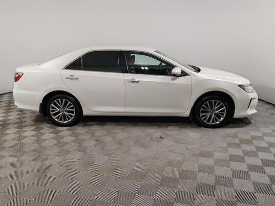 Toyota Camry, 2016 г., 305 194 км
