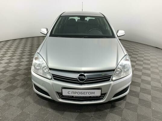 Opel Astra, 2012 г., 236 697 км