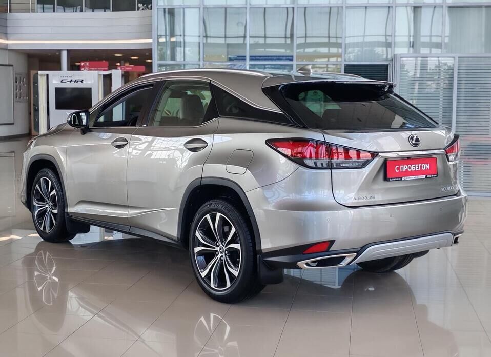 Lexus RX, IV Рестайлинг 300 2.0 AT (238 л.с.) 4WD
