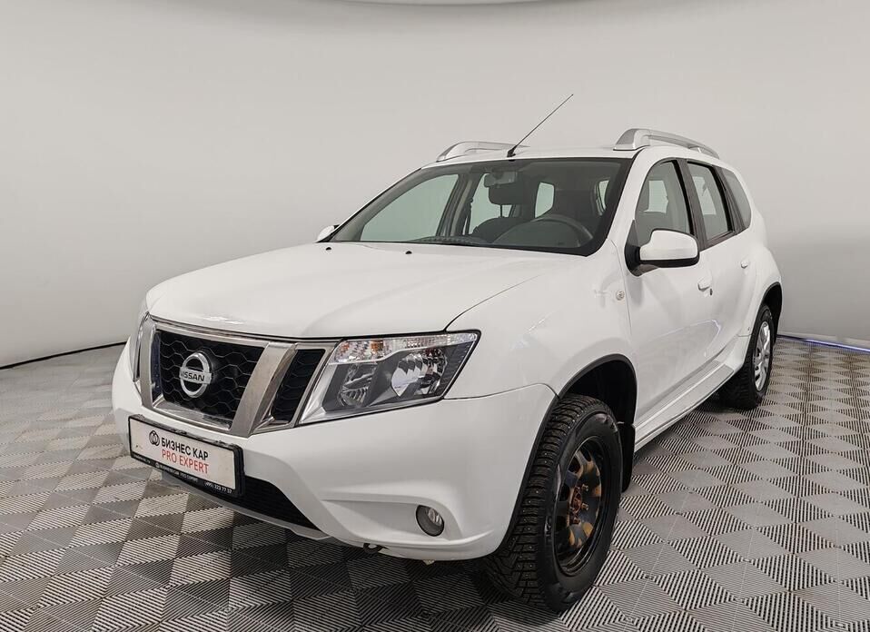 Nissan Terrano, III (D10) 1.6 MT (114 л.с.)