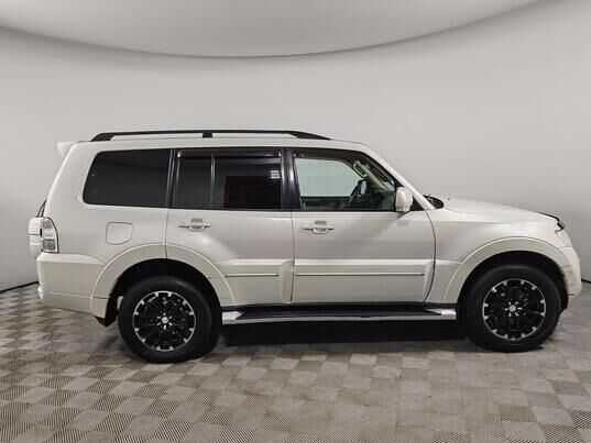 Mitsubishi Pajero, 2014 г., 216 586 км