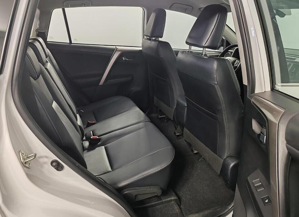 Toyota RAV4, IV (CA40) Рестайлинг 2.0 CVT (146 л.с.) 4WD