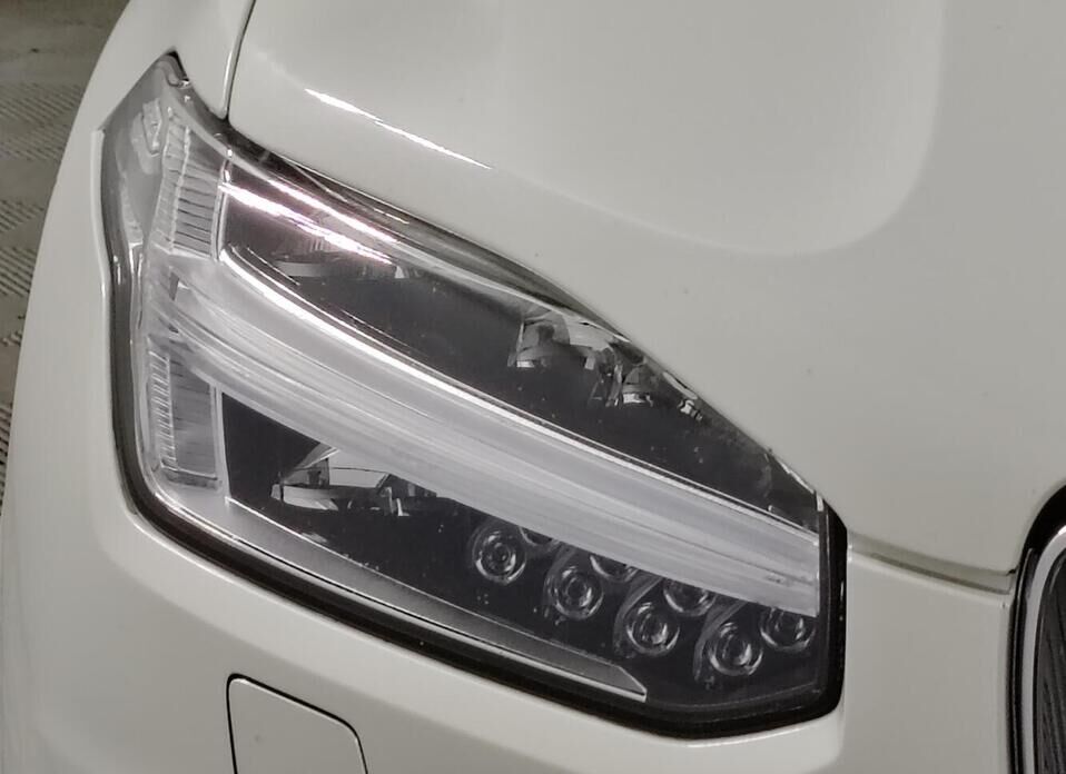 Volvo XC90, II Рестайлинг B5 2.0d AT (235 л.с.) 4WD