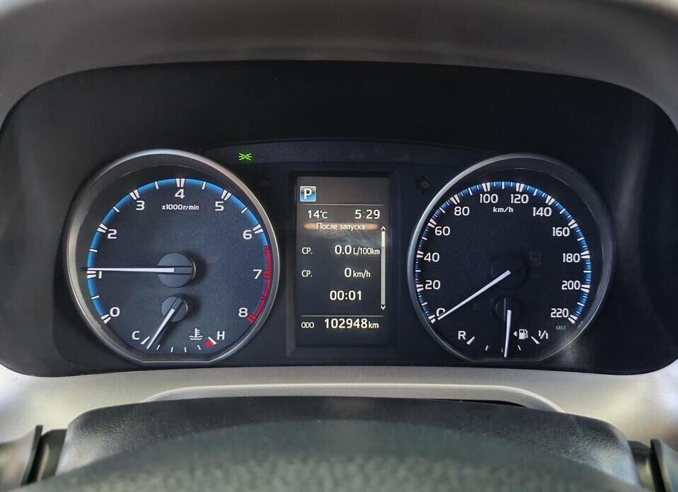 Toyota RAV4, IV (XA40) Рестайлинг 2.0 CVT (146 л.с.)
