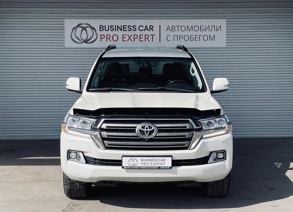 Toyota Land Cruiser, 200 Series Рестайлинг 2 4.5d AT (249 л.с.) 4WD