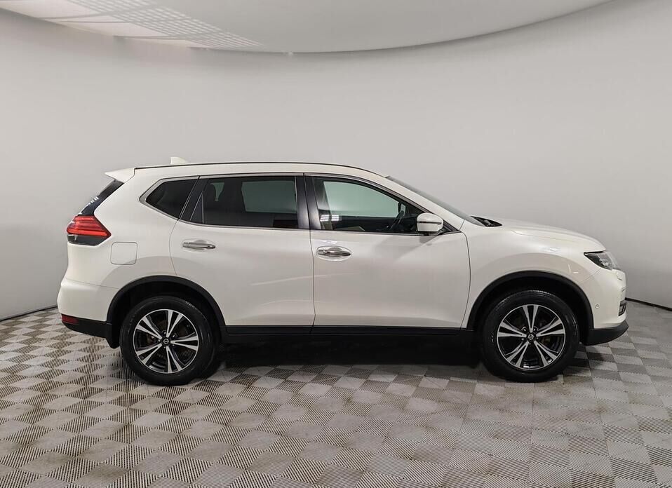 Nissan X-Trail, III Рестайлинг 2.0 CVT (144 л.с.) 4WD