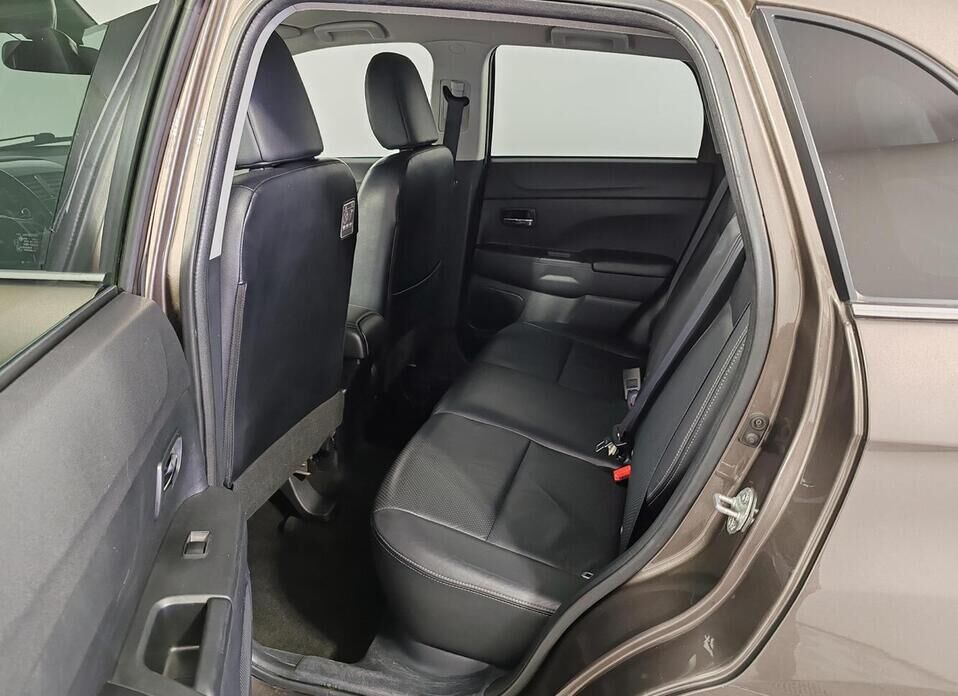 Mitsubishi ASX, I 1.8 CVT (140 л.с.)