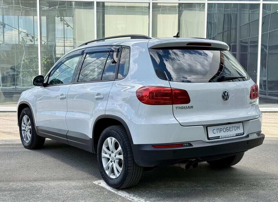 Volkswagen Tiguan, I Рестайлинг 2.0d AT (140 л.с.) 4WD