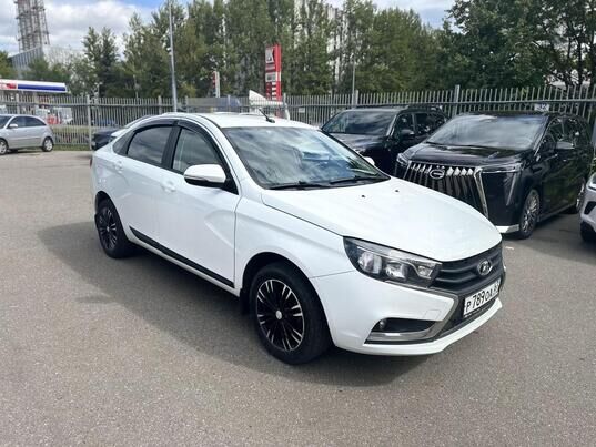 LADA (ВАЗ) Vesta, 2022 г., 88 481 км