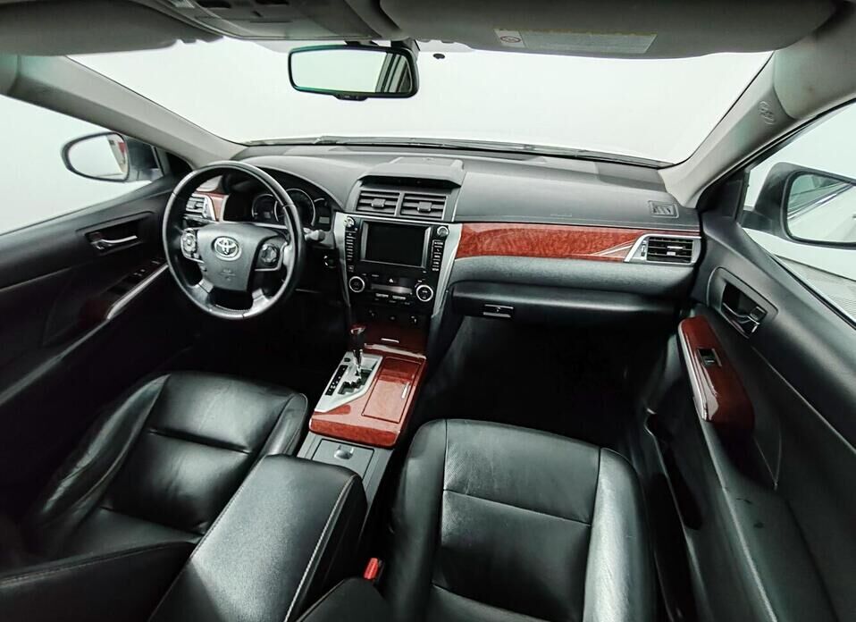 Toyota Camry, VII (XV50) 3.5 AT (277 л.с.)