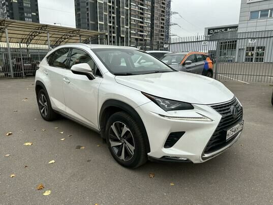 Lexus NX, 2018 г., 111 806 км