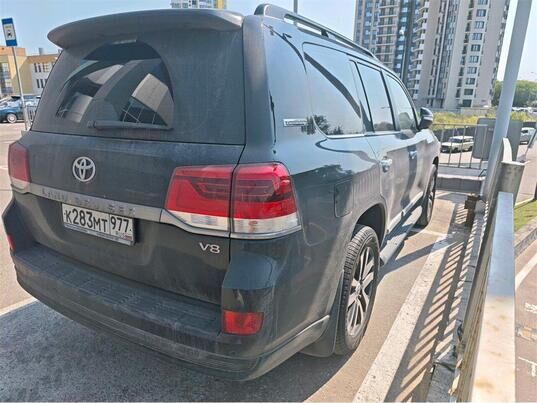 Toyota Land Cruiser, 2019&nbsp;г., 61&nbsp;423&nbsp;км