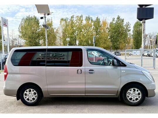 Hyundai H-1, 2013&nbsp;г., 263&nbsp;508&nbsp;км