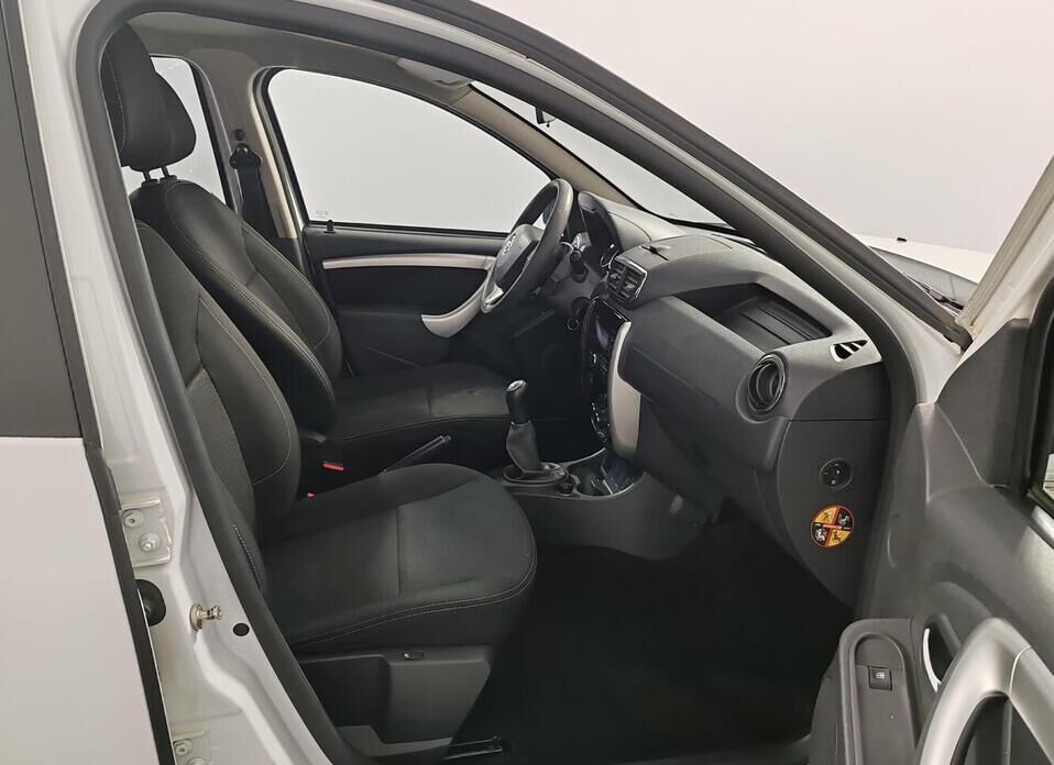 Nissan Terrano, III (D10) 1.6 MT (114 л.с.)