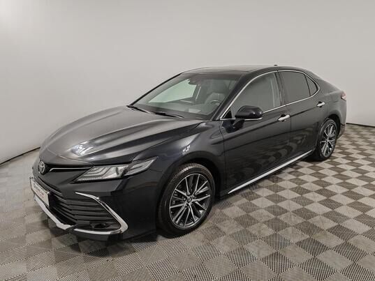 Toyota Camry, 2023 г., 30 751 км