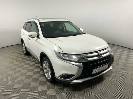 Mitsubishi Outlander, 2016 г., 136 256 км