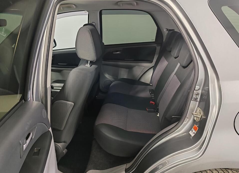 Suzuki SX4 1.6 AT (107 л.с.)