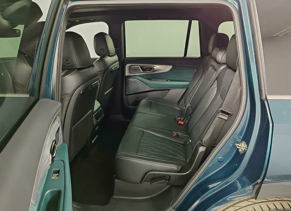 GAC GS8 2.0 AT (231 л.с.) 4WD