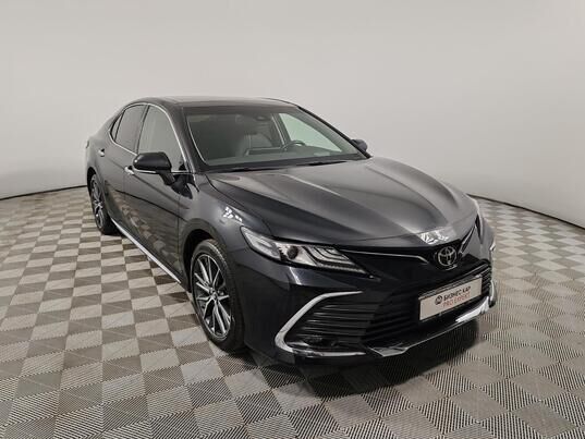 Toyota Camry, 2023 г., 30 751 км