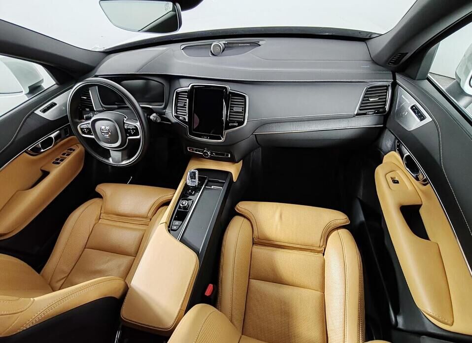 Volvo XC90, II Рестайлинг B5 2.0d AT (235 л.с.) 4WD