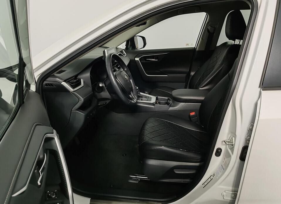 Toyota RAV4, V (XA50) 2.0 CVT (149 л.с.) 4WD