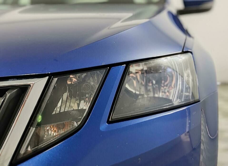 Skoda Octavia 1.6 AT (110 л.с.)