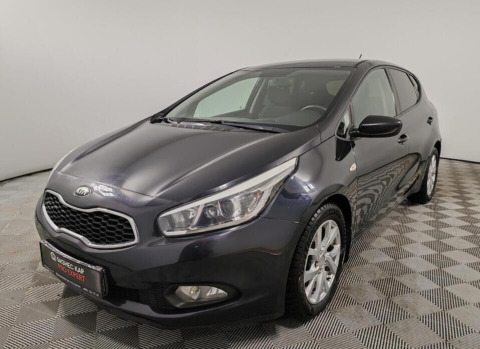 Kia Ceed, II 1.6 AT (129 л.с.)