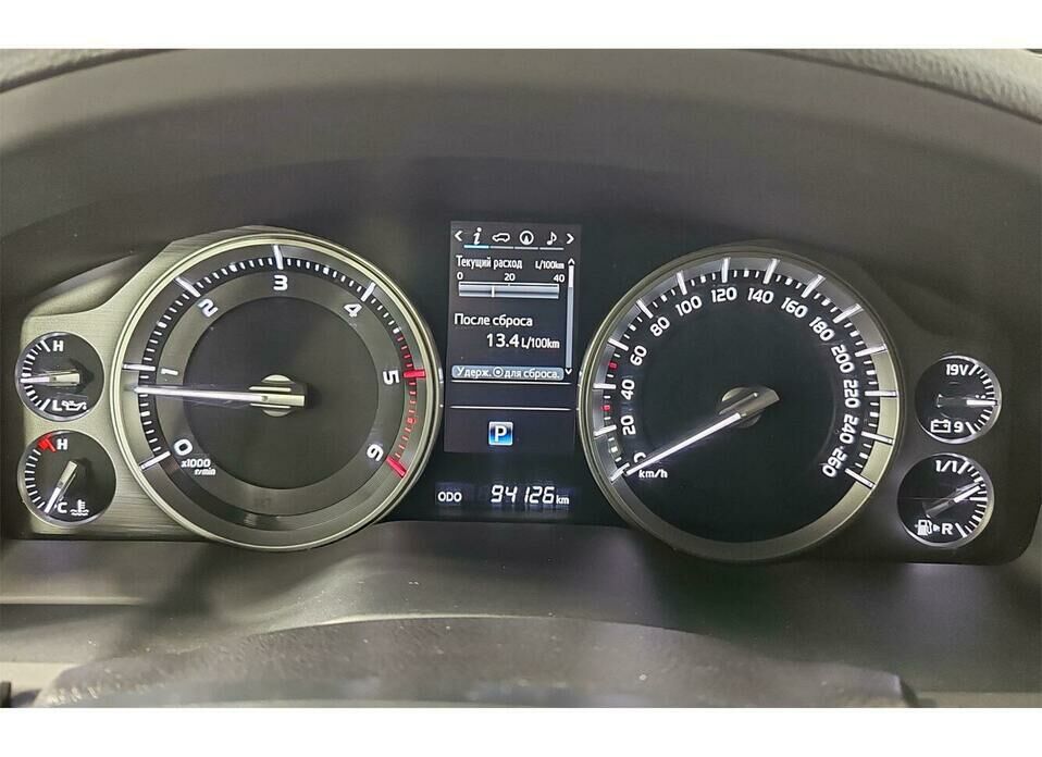 Toyota Land Cruiser 4.5d AT (249 л.с.) 4WD