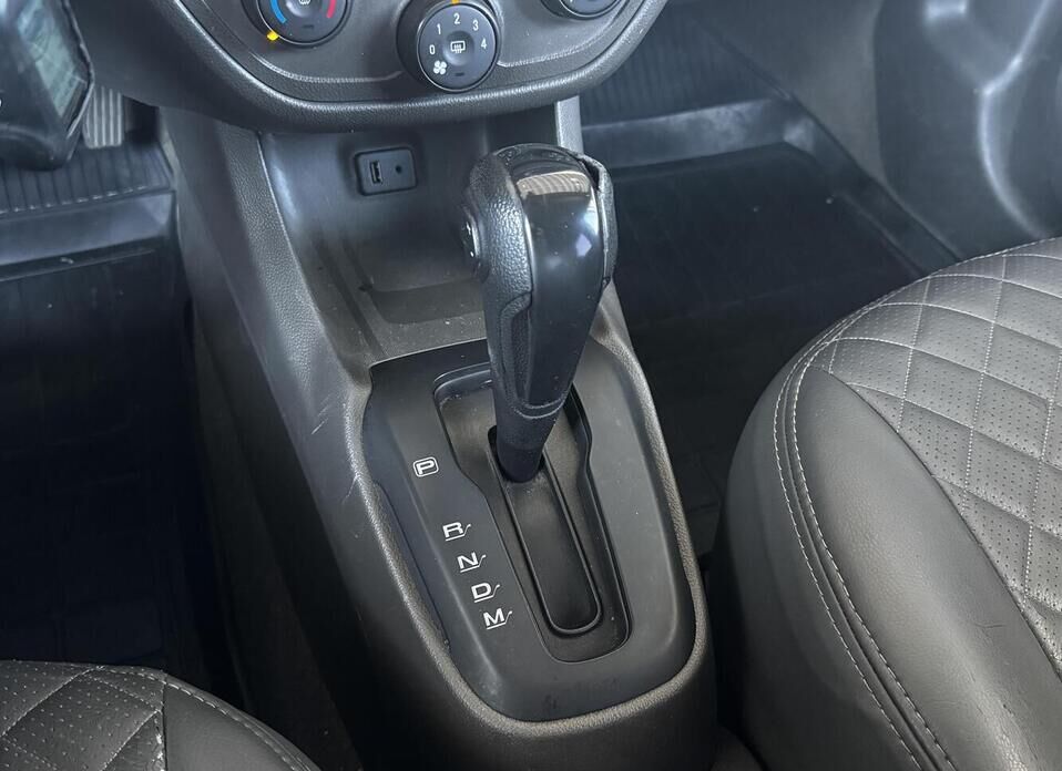 Chevrolet Cobalt, II Рестайлинг 1.5 AT (106 л.с.)