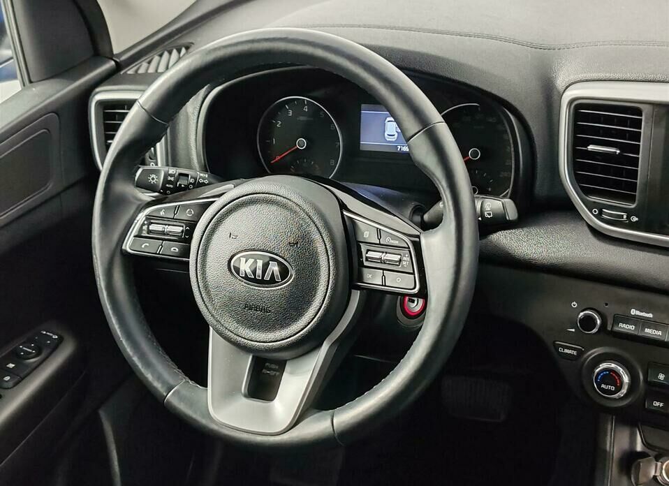 Kia Sportage 2.4 AT (184 л.с.) 4WD