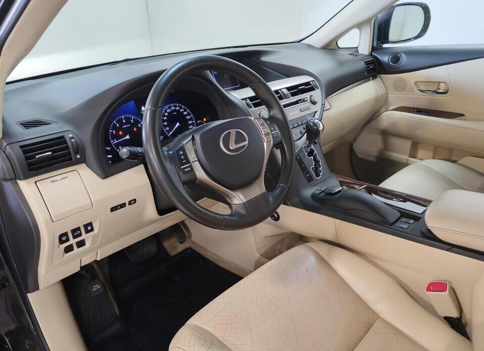 Lexus RX, III Рестайлинг 270 2.7 AT (188 л.с.)