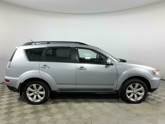 Mitsubishi Outlander, 2012 г., 240 001 км