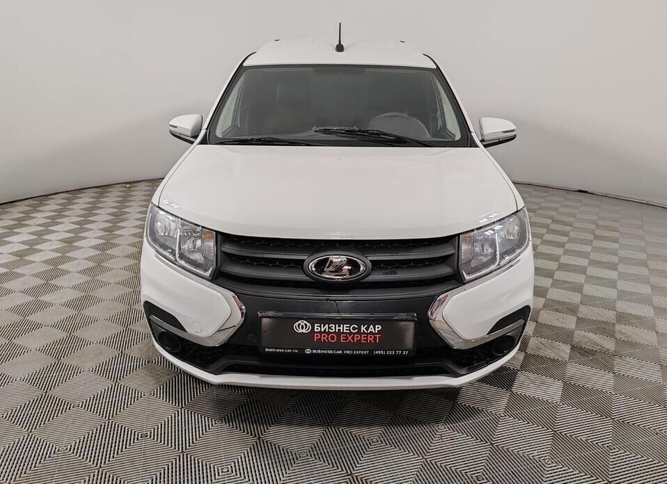 LADA (ВАЗ) Largus, I Рестайлинг 1.6 MT (106 л.с.)