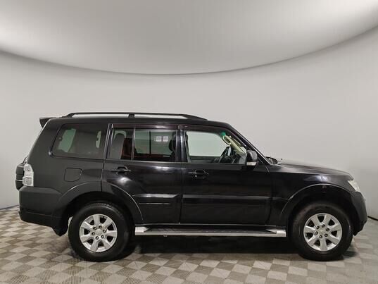 Mitsubishi Pajero, 2014 г., 215 709 км