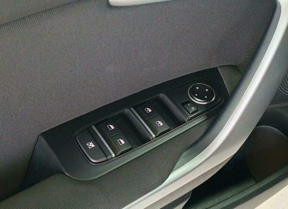 Kia Ceed 1.6 AT (128 л.с.)
