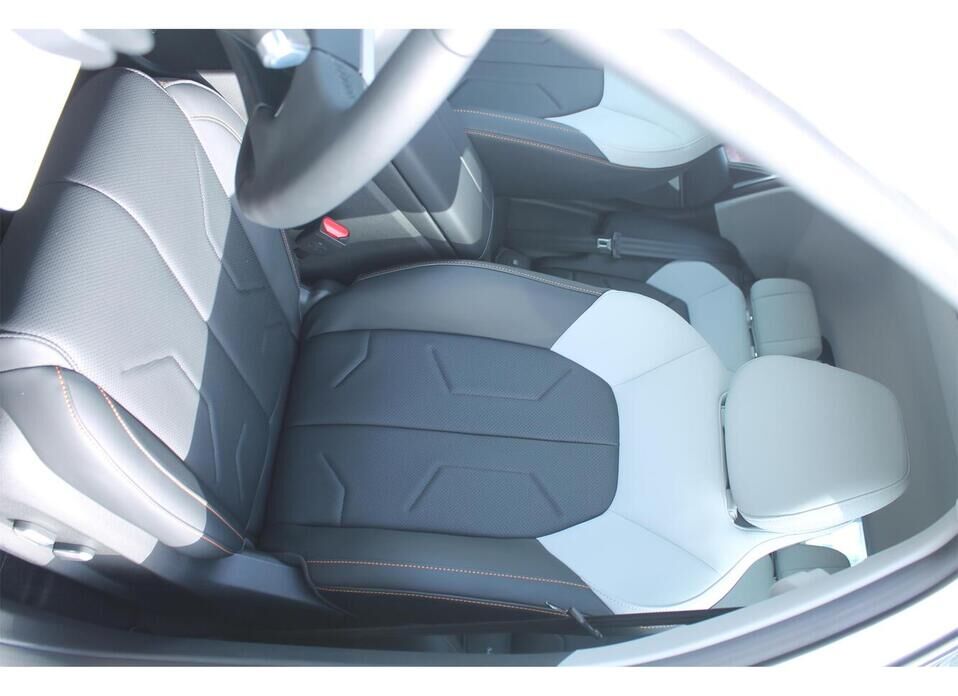 Omoda C5, II 1.5 AMT (147 л.с.) 4WD
