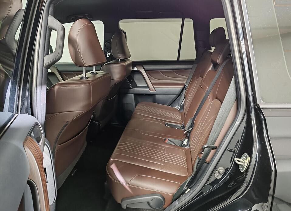 Toyota Land Cruiser Prado, 150 Series Рестайлинг 3 4.0 AT (249 л.с.) 4WD