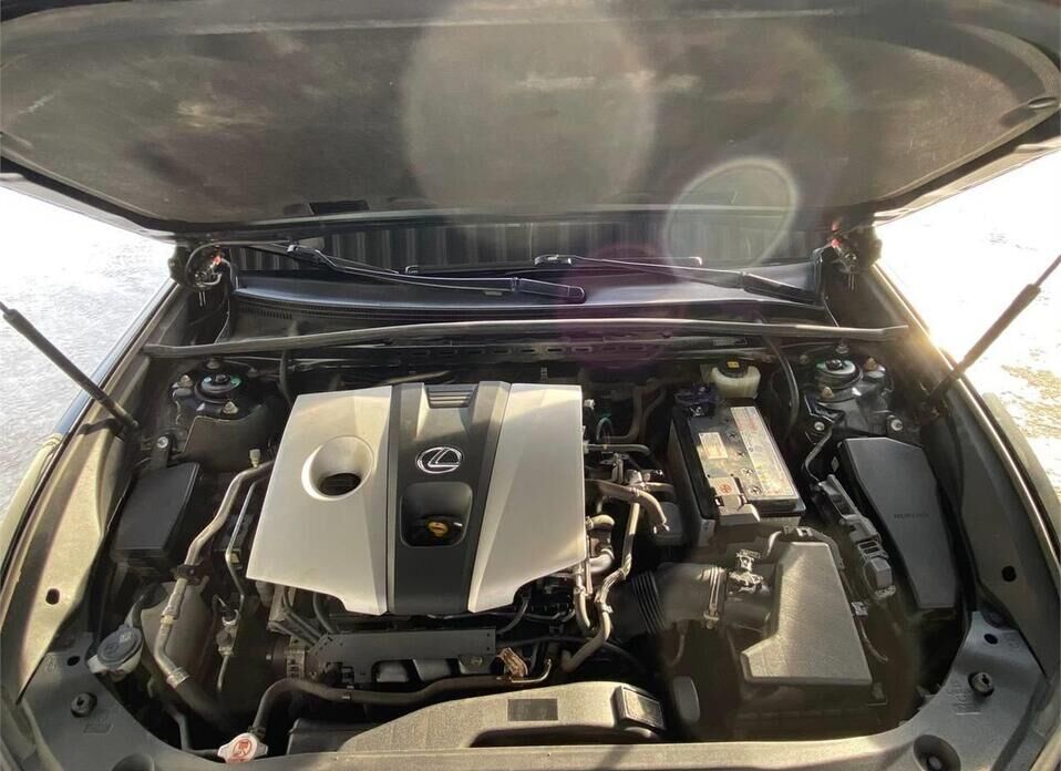 Lexus ES, VII 250 2.5 AT (200 л.с.)