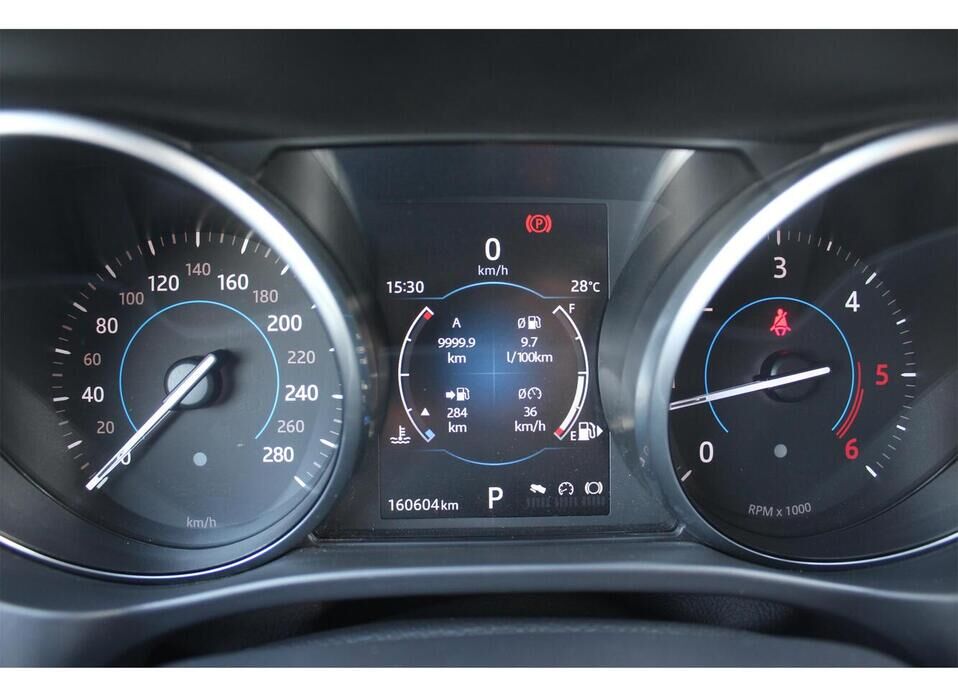 Jaguar F-Pace, I 2.0d AT (180 л.с.) 4WD