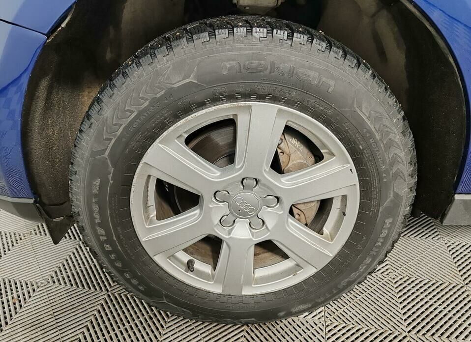 Audi Q5 2.0 AT (225 л.с.) 4WD