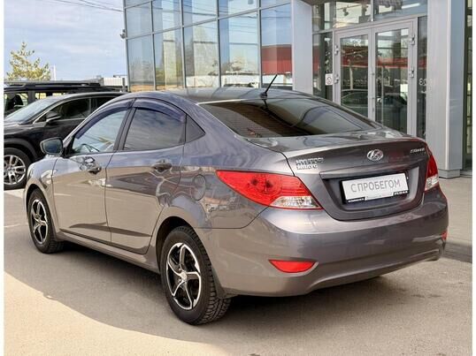 Hyundai Solaris, 2013&nbsp;г., 95&nbsp;780&nbsp;км