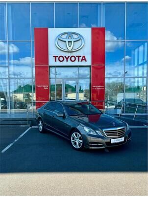 Mercedes-Benz E-Класс, 2010&nbsp;г., 289&nbsp;347&nbsp;км