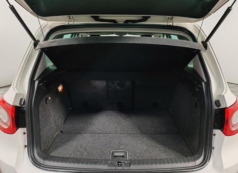 Volkswagen Tiguan, I 2.0 AT (170 л.с.) 4WD
