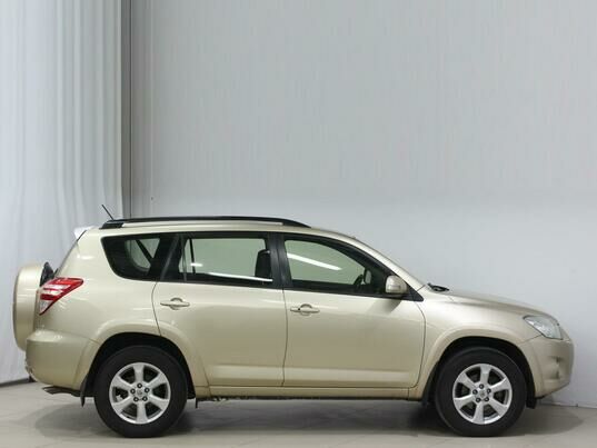 Toyota RAV4, 2012 г., 335 030 км