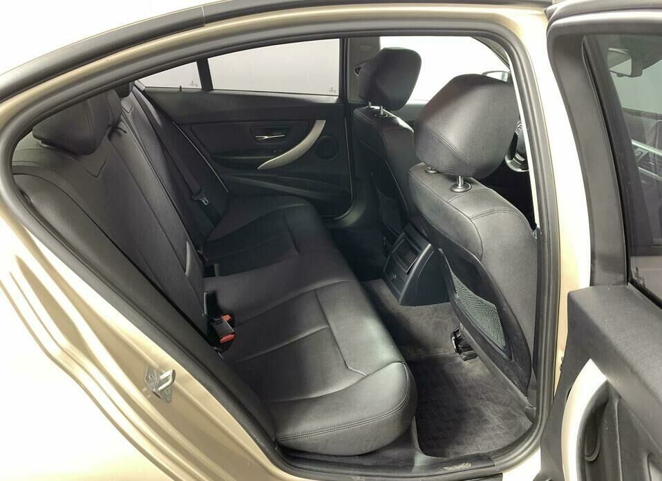BMW 3 серии 316i 1.6 AT (136 л.с.)