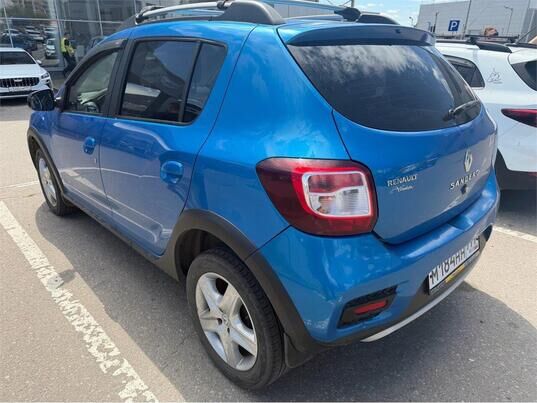Renault Sandero, 2015&nbsp;г., 125&nbsp;809&nbsp;км