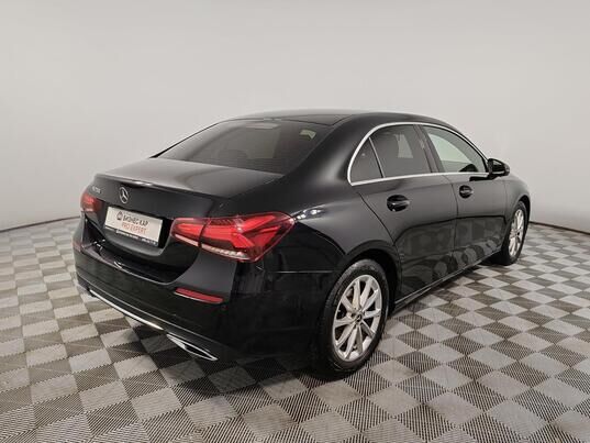 Mercedes-Benz A-Класс, 2020&nbsp;г., 61&nbsp;175&nbsp;км