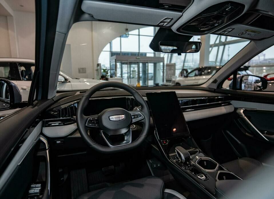 Geely Atlas 2.0 AMT (200 л.с.)